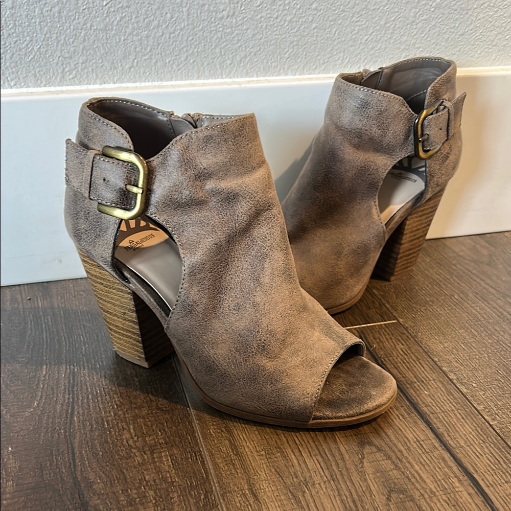 Women's Taupe Peep-Toe Ankle Boots